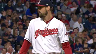 TEX@CLE: Miller fans four over 1 2/3 perfect innings