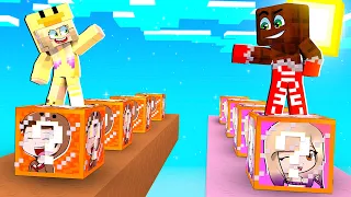 RETO: CHICO VS CHICA EN LUCKY BLOCKS EN MINECRAFT | LYNA VS DANI DESAFIO DE LUCKY BLOCKS