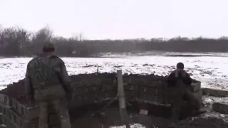 Ополченцы ведут обстрел позиций ВСУ на Донбассе