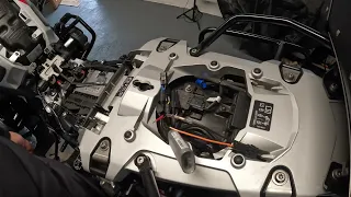 BMW R1250 GS  - PUIG Aux Lights Install