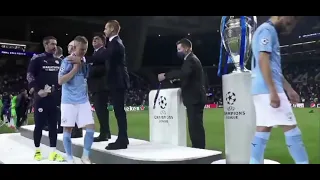 Zinchenko🥺💔