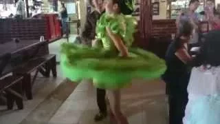 Dance Colombia folclore