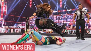 Charlotte Flair & Asuka V.S Nia Jax & Shayna Baszler 2/2