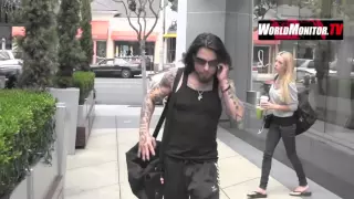 Dave Navarro not in a mood for compliments meets his new girlfriend at Equinox gym