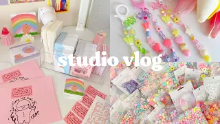 studio vlog 003: packing orders, unboxing beads + noissue stamp 🧁