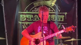 Before You Accuse Me - Bo Diddley / Eric Clapton cover - 13 yr old Joseph Davis live at The Station