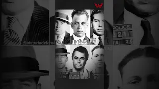 The Most Notorious Gangsters:The Best Mugshots of Al Capone, John Dillinger, Lucky Luciano, and More