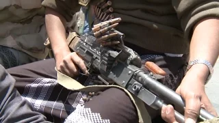 Houthi Groups, Forces Loyal to Hadi Blame Each other for Violating Ceasefire