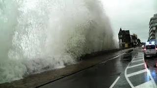 Saint-Malo Grande Marée 2014 Vagues Bretagne Springflut Tide Marea huge waves