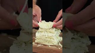 How to Make Cheesy Pull Apart Garlic Bread #shorts