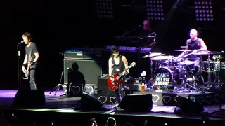 Joan Jett - Crimson & Clover / I Hate Myself For Loving You, Amphitheatre, Tampa, FL 6/17/2018