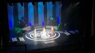 [켈틱우먼] Bean Pháidín | Live at the Hanover Theatre in Worcester (April 8 2019)