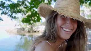 Bikini Music 18