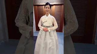 시스루 레이스 저고리 한복, 뭐가 제일 예뻐요? #한복 #hanbok #fashion #korea (with 반가의우리옷)