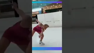 Incredible Ice Skating Skill I Amazing Ice Skating I Ice Skating Skill #shorts #youtubeshorts
