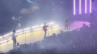 Fall Out Boy @ Madison Square Garden - This Ain't a Scene, It's an Arms Race (Live) 3/22/2024