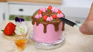 Strawberry Mini Cake with Delicious Chocolate Sponge Cake 🍓🍰 Mini Kitchen 🥰 Mini Cake