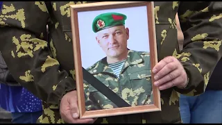 Прощание с гвардии ефрейтором Сергеем Малышевым.