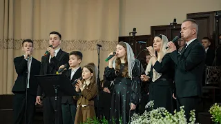Не захитаюсь я - пісня сім'ї Мороз з церкви "Рованці" міста Луцьк, 18.02.2024