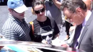 Bryan Cranston Signing Autographs