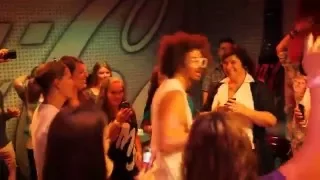 LMFAO - Champagne Showers (LIVE) 2010