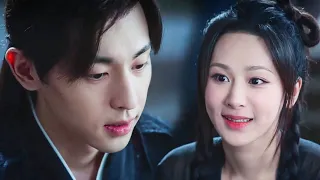 He even thinks about me when he's eating, When I'm around him, he keeps looking at me |Chinese Drama