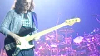 YYZ Rush O2 arena may 24. Geddy rippin' the Bass