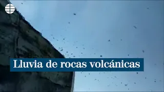 Una lluvia de rocas volcánicas obliga a buscar refugio a un equipo de INVOLCAN