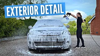 Exterior Detail | Wash, Decon, Polish and Coating on a Renault Clio