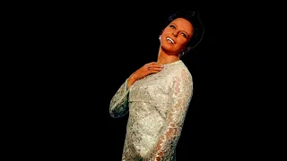 Sylvia Geszty sings "Non ti scordar di me" by Ernesto De Curtis.