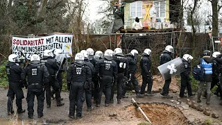 Polizei beginnt mit Räumung von Lützerath | AFP