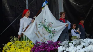 Madeira traditional music and dance at Santana festival