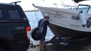 How to launch a boat on your own