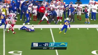Giants recover the onside kick
