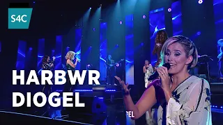 Elin Fflur ac Eden - Harbwr Diogel | S4C