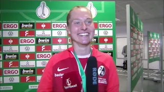 Interview mit SC Freiburg Spielerin Janina Minge nach das Frauen DFB Pokal Endspiel 2023 in Köln.