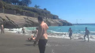 Dangerous waves/accident at Costa Adeje