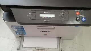 Opening Scanner Unit for Samsung Printer Xpress C480W looking for a paper jam