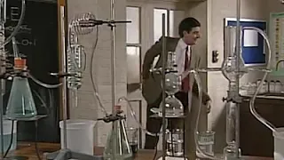 mr bean in chemistry lab