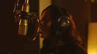 Alexandra Burke - Hallelujah (2019 Acoustic Version)