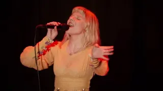 AURORA - Queendom (live - Special Streaming Show)