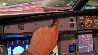 autopilot disconnect and sidestick priority left airbus a321 neo azul pr-yje brasil livery