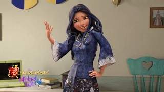 All Hail the New Q.N.L.B. | Episode 13 | Descendants: Wicked World