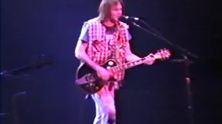 Neil Young w/The Restless - Don't Cry