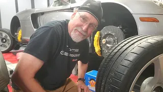 Porsche Carrera GT Tire Change - Tom's Garage Season 4 - E2