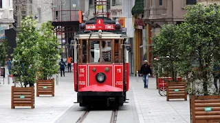 Nostaljik tramvay İstiklal Caddesi'nde seferlere başladı