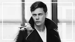 Bill Skarsgård - Daddy Issues