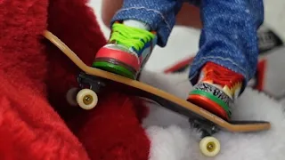 Finger Skateboard | New Skate Park | Christmas Finger Skateboarding | Tech Deck | Finger boarding