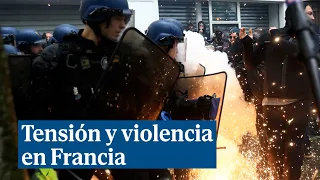 Tensión y violencia en Francia en la "fiesta" del día del Trabajo convertida en protesta