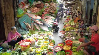 Cambodia Market Food Show Daily Activities Fresh Vegetable Fish Pork Chickend Seafood And More